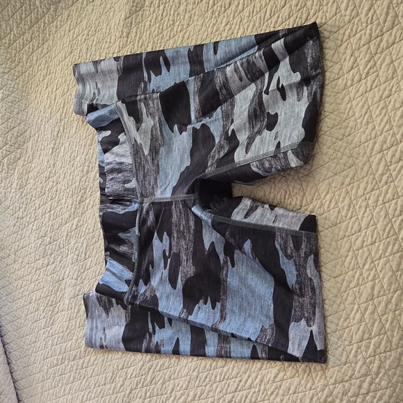 Terez Blue Camo Leggings - Picture 2 of 7